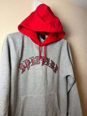 Spitfire Wheels Old E Two-Tone Pullover Hoodie Heather Grey/Red